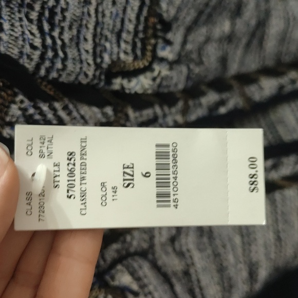 WHBM Blue-Navy Tweed Jacket & Skirt Set — Jacket 8 / Skirt 6 - Picture 8 of 8